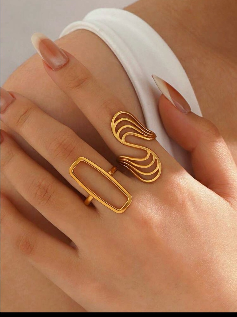 2 pieces 18k gold plated rings size 7